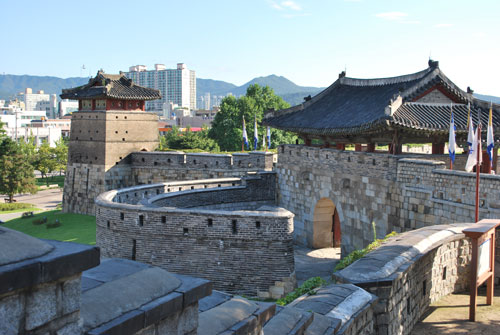 hwaseong_fortress1